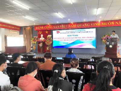 Đoàn viên, sinh viên DLA với chuyên đề “Đối thoại với Thanh niên theo Luật Thanh niên 2020”