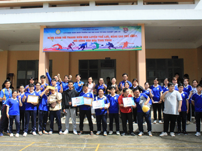 Chương trình “Đồng hành với thanh niên rèn luyện thể lực, nâng cao thể chất, đời sống văn hóa tinh thần” năm học 2025–2026