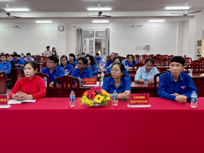 Đoàn Trường Đại học Kinh tế Công nghiệp Long An tham dự Hội nghị tổng kết công tác Đoàn – Đội trường học năm học 2024 - 2025 và triển khai chương trình năm học 2025 – 2026