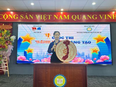 Sôi nổi Cuộc thi “Đánh thức” sáng tạo LAU 2025 tại Trường Đại học Kinh tế Công nghiệp Long An