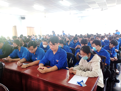 Triển khai cho đoàn viên, sinh viên đăng ký thực hiện Nghị quyết 57-NQ-TW