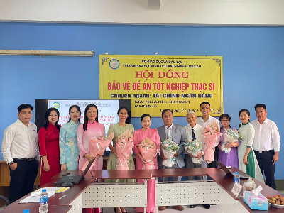 Bảo vệ Đề án tốt nghiệp thạc sĩ chuyên ngành Tài chính Ngân hàng