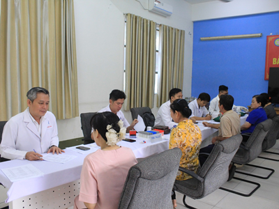 Trường DLA: Tổ chức khám sức khỏe định kỳ cho toàn thể cán bộ – giảng viên – nhân viên