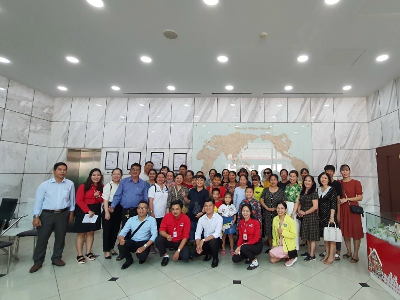 Tham quan doanh nghiệp – bài học hay cho sinh viên từ những trải nghiệm thực tế
